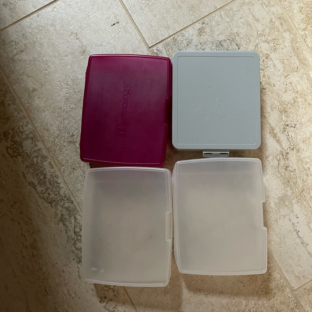 Bentology lunch containers and pottery barn kids